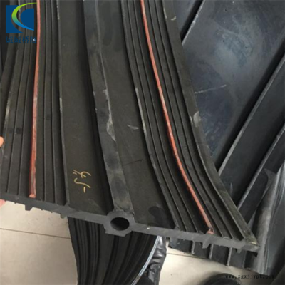 诚诚源头货源止水带橡胶 金属止水带铜止水带 隧道钢边橡胶止水带 尺寸参数