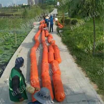 柏泰专注于拦污排塑料浮筒管道浮筒滚塑加工
