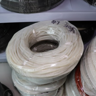 建筑工程橡胶密封条 耐温防撞挤出橡胶密封条 pvc橡塑挤出密封条