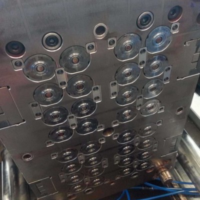 厂家设计精密塑料模具定制 塑料产品注塑模具 烟台模具